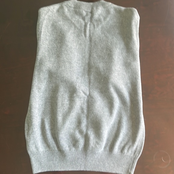 Gap kids grey v-neck sweater - Picture 5 of 5